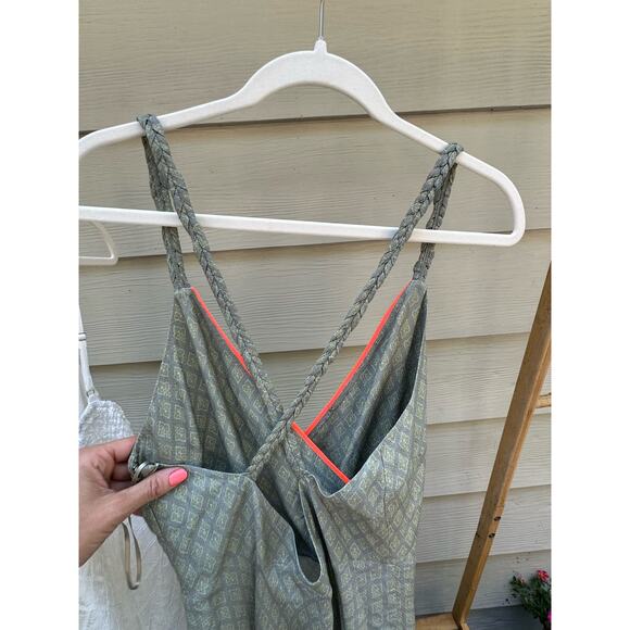 - ✨NEW✨Farm Rio ✨XS NWT Tropical Farm Rio Dress Anthropologie - Picture 5 of 9